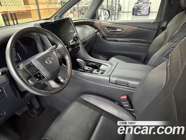 Toyota Alphard 2023 thumb 10