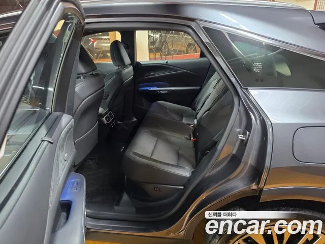 Lexus RX 2025 thumb 10