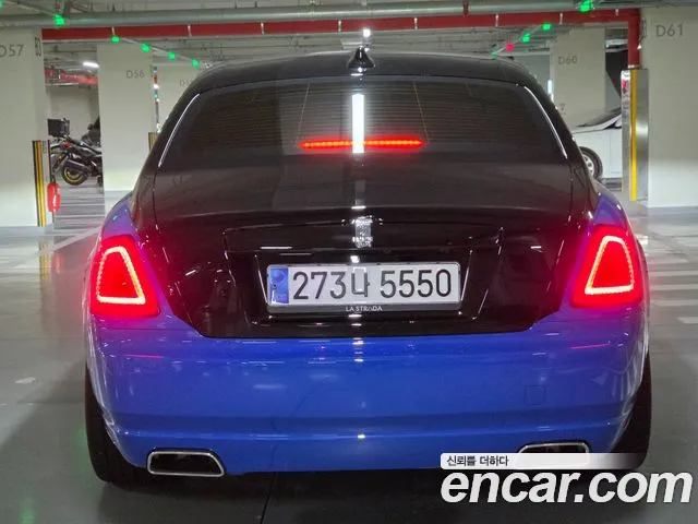 Rolls-Royce Ghost 2019 thumb 4
