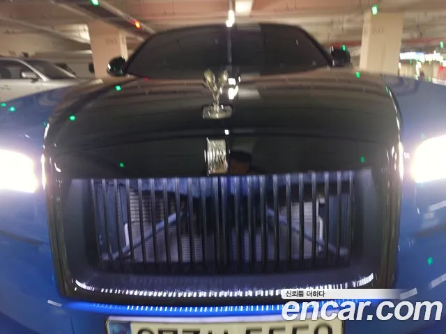 Rolls-Royce Ghost 2019 thumb 5