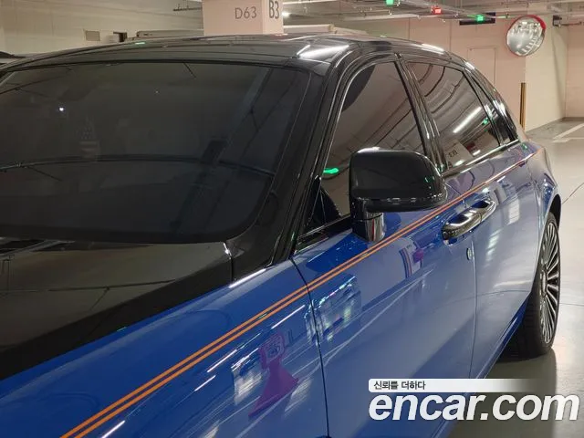 Rolls-Royce Ghost 2019 thumb 9