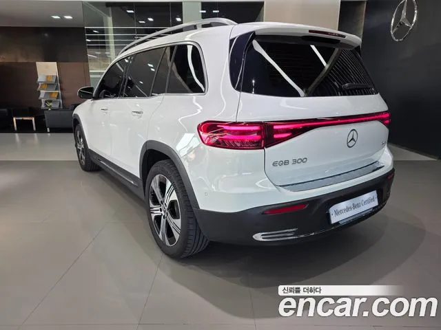 Mercedes-Benz EQB 2025 thumb 2
