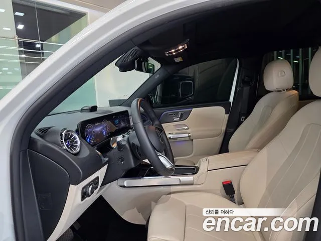 Mercedes-Benz EQB 2025 thumb 10