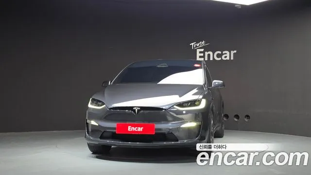 Tesla Model X 2024 thumb 3