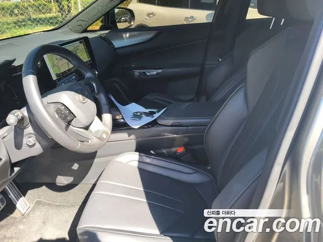 Lexus NX 2025 thumb 5