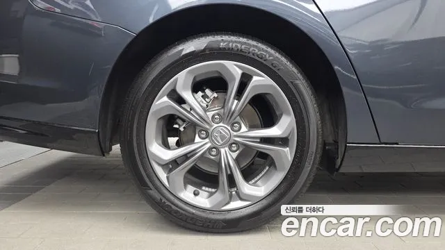 Honda Accord 2023 thumb 5