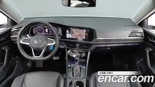 Volkswagen Jetta 2024 thumb 5