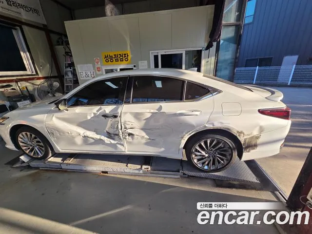 Lexus ES 2025 thumb 7