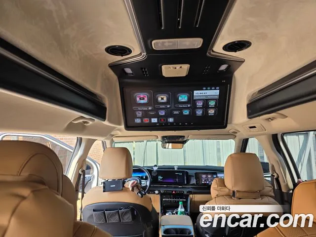 Kia Carnival 2022 thumb 6