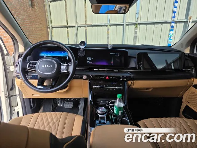 Kia Carnival 2022 thumb 10