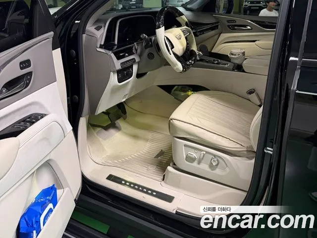 Cadillac Escalade 2021 thumb 9