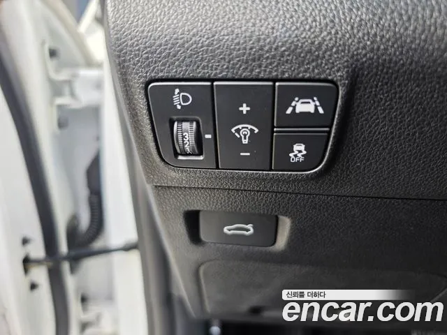 Kia K5 2023 thumb 8