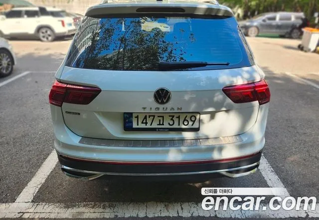 Volkswagen Tiguan 2022 thumb 4