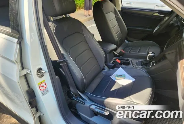 Volkswagen Tiguan 2022 thumb 7