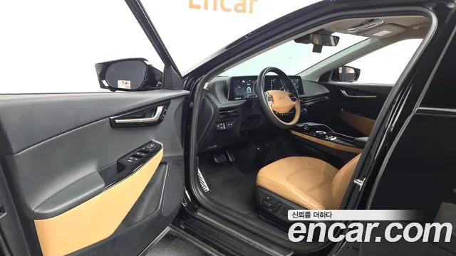 Kia EV6 2023 thumb 10