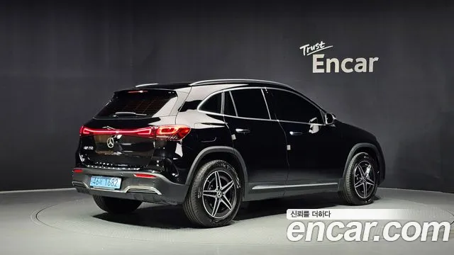 Mercedes-Benz EQA 2023 thumb 2