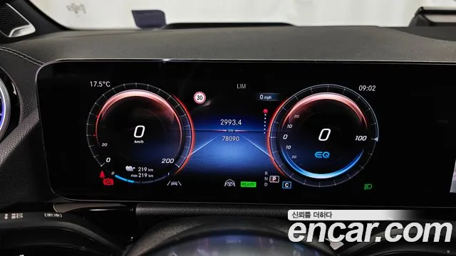 Mercedes-Benz EQA 2023 thumb 8