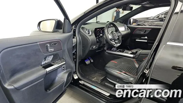 Mercedes-Benz EQA 2023 thumb 10