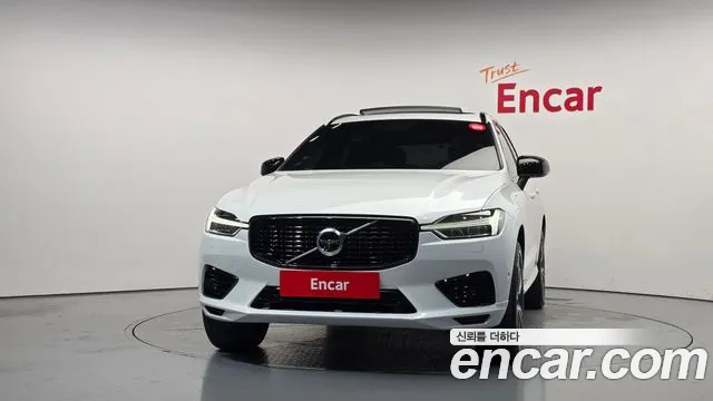 Volvo XC60 2021 thumb 3