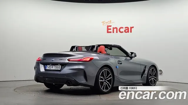 BMW Z4 2024 thumb 2