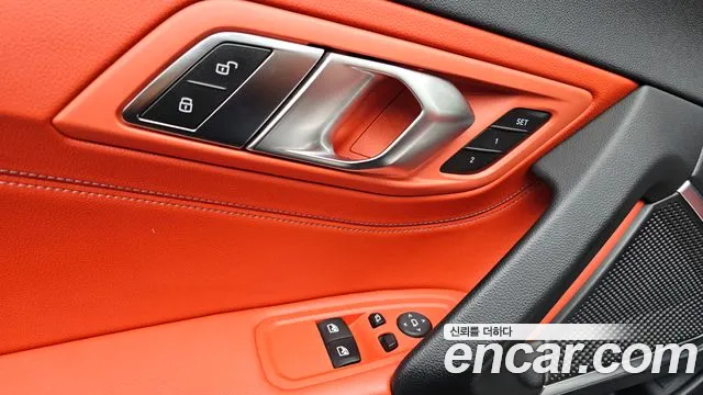 BMW Z4 2024 thumb 12