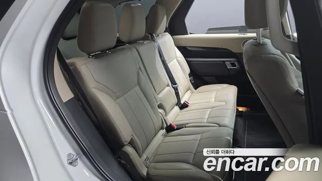 Land Rover Discovery 2019 thumb 12