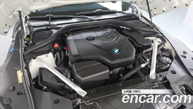 BMW Z4 2020 thumb 6