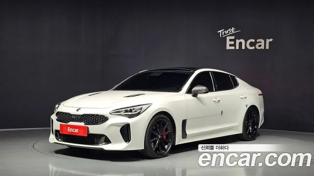 Kia Stinger 2019 thumb 2