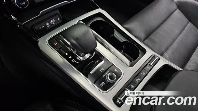 Kia Stinger 2019 thumb 9