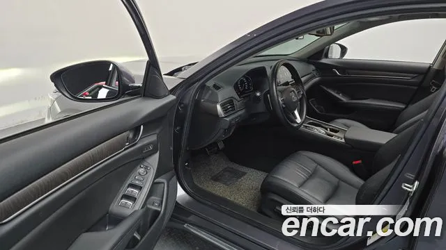 Honda Accord 2019 thumb 10