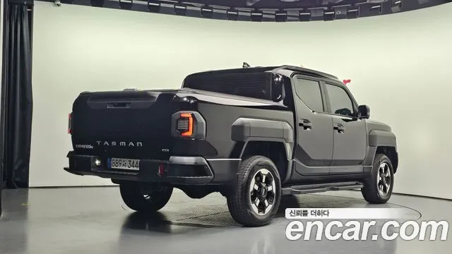 Kia Tasman 2025 thumb 2