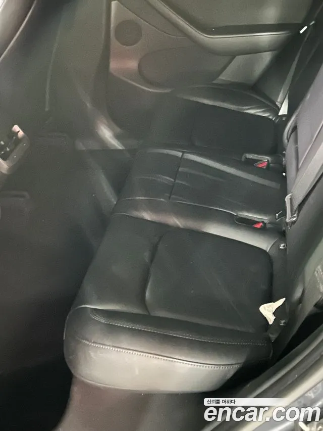 Tesla Model Y 2021 thumb 5
