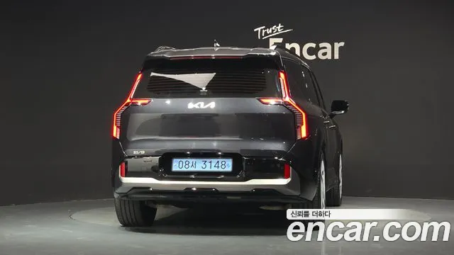 Kia EV9 2024 thumb 4