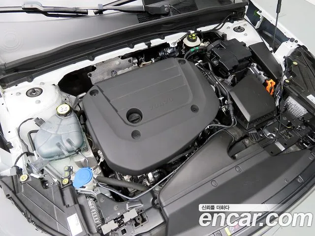 Volvo XC40 2025 thumb 7