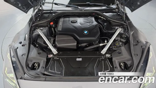 BMW Z4 2023 thumb 6