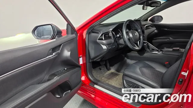 Toyota Camry 2021 thumb 10