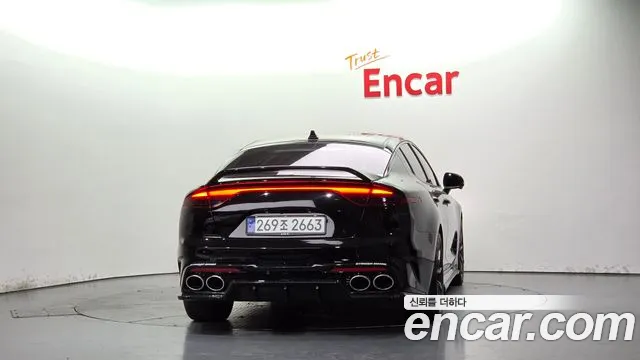 Kia Stinger 2022 thumb 3