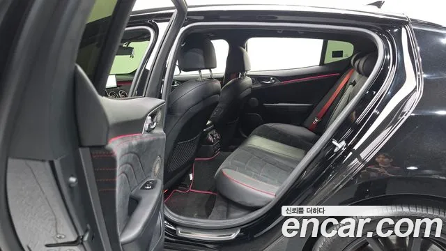 Kia Stinger 2022 thumb 10