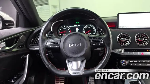 Kia Stinger 2022 thumb 12