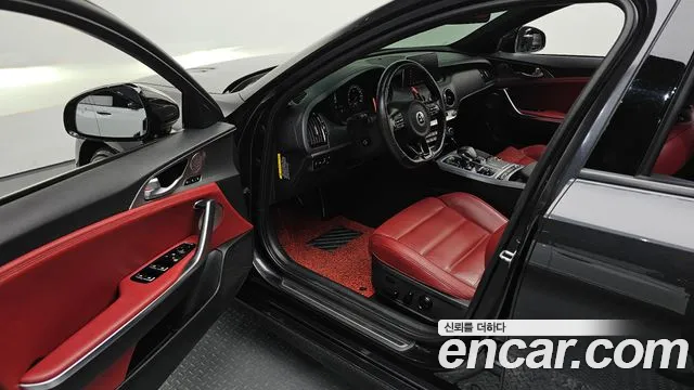 Kia Stinger 2020 thumb 9