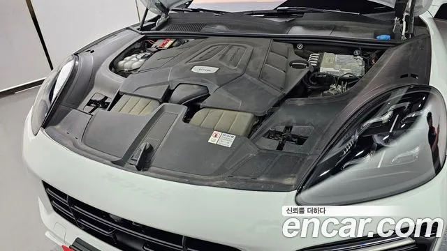 Porsche Cayenne 2022 thumb 6