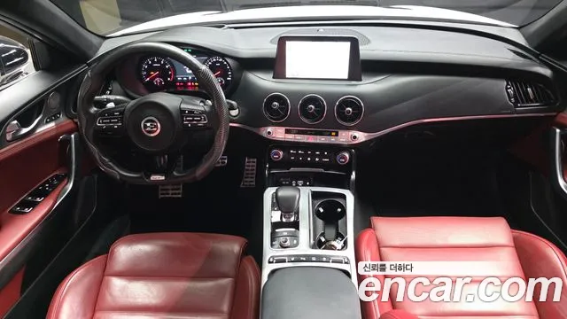 Kia Stinger 2019 thumb 7