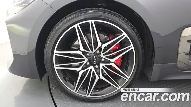 Kia Stinger 2022 thumb 5