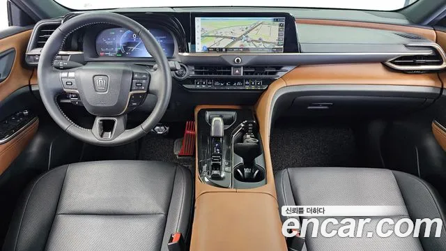 Toyota Crown 2024 thumb 7