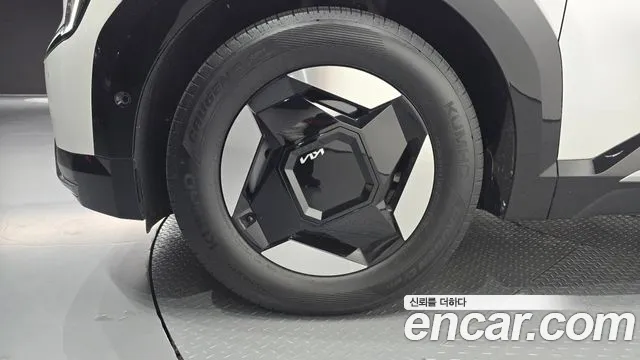 Kia EV9 2023 thumb 4