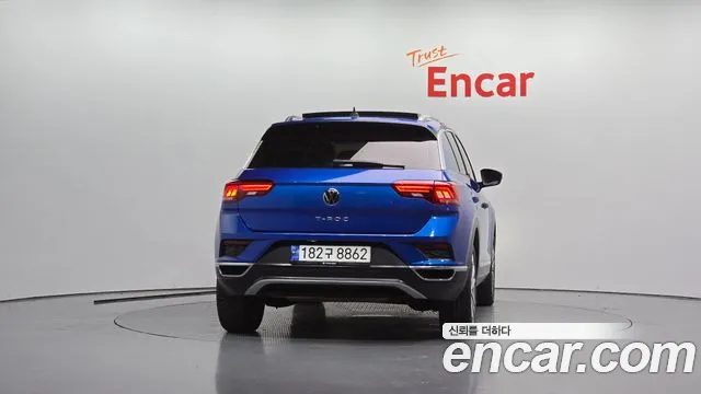Volkswagen T-Roc 2021 thumb 4