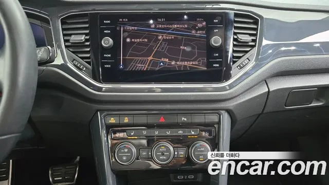 Volkswagen T-Roc 2021 thumb 12