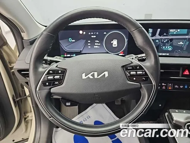 Kia EV6 2021 thumb 9