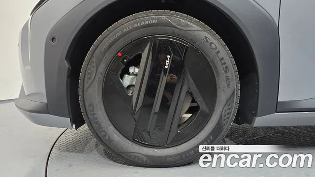 Kia EV4 2025 thumb 5
