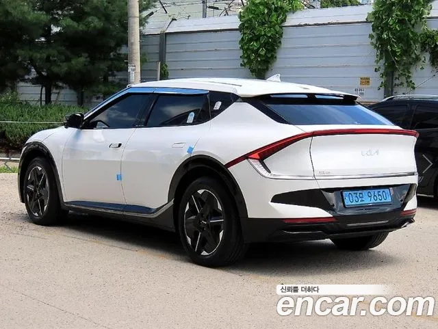 Kia EV6 2024 thumb 3